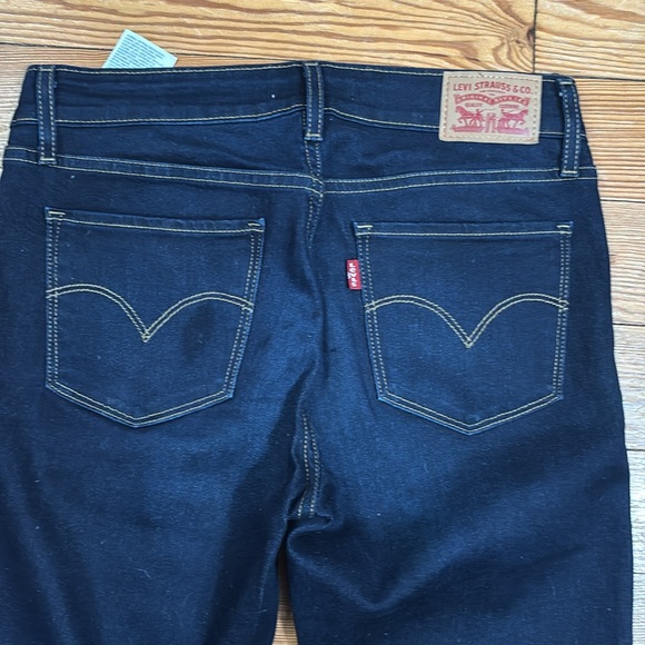 Levi’s 711 dark wash skinny jeans 27 x 32 - Picture 7 of 8